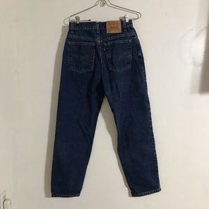 Vintage Levi’s 550 Dark Wash Jeans 10 Short